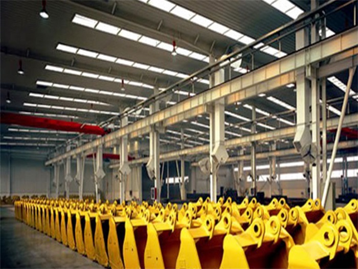 二连浩特徐工集团挖掘机装配车间